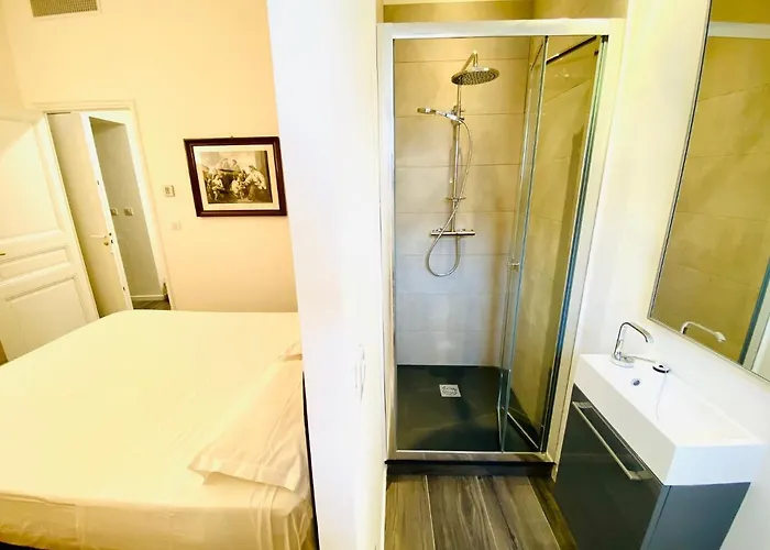 Cozy 2 Bedroom In The Centre Of Near The Croisette Appartamento Cannes